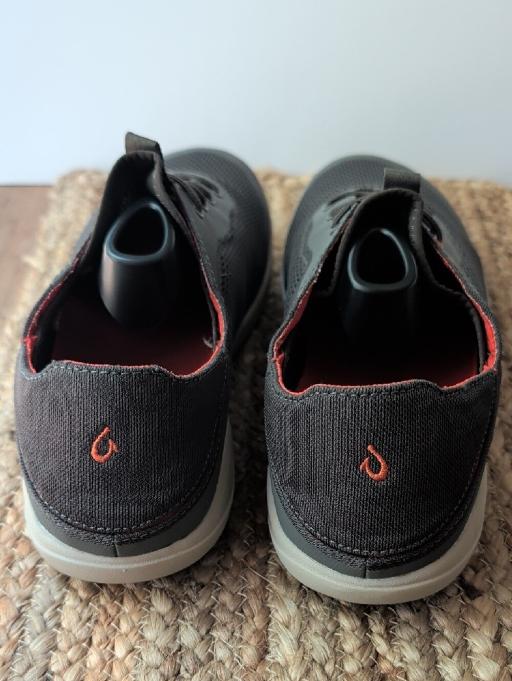 OluKai Men's Gray Mesh Moku Pa'e Sneakers with Orange - Picture 6 of 11